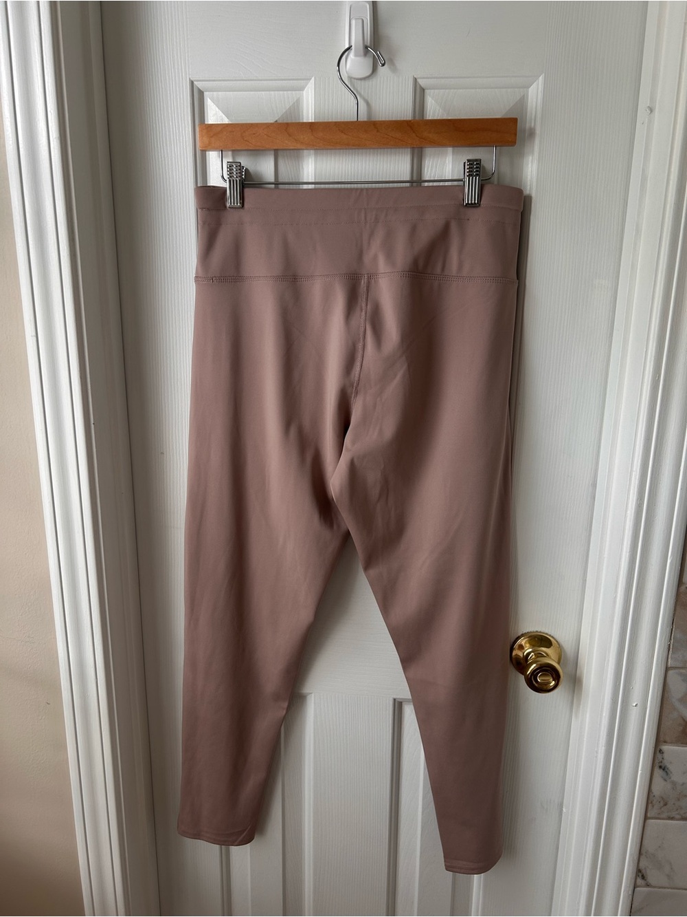 APANA High Rise Drawstring pocket leggings - Picture 4 of 4